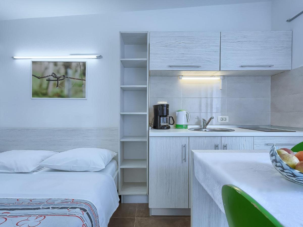 Apartment Nika-9 By Interhome Umag Extérieur photo